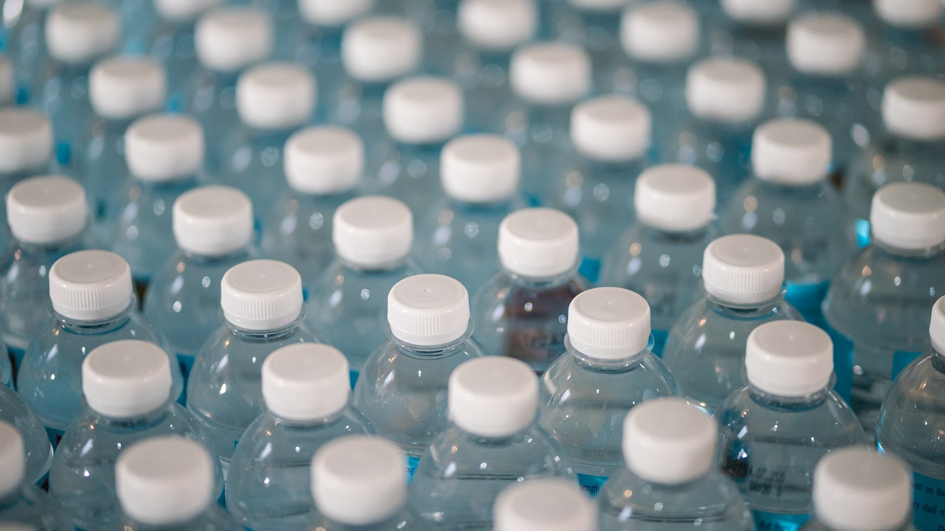 Regulamentação do sistema de depósito de embalagens de bebidas em plástico, vidro, metais ferrosos e alumínio