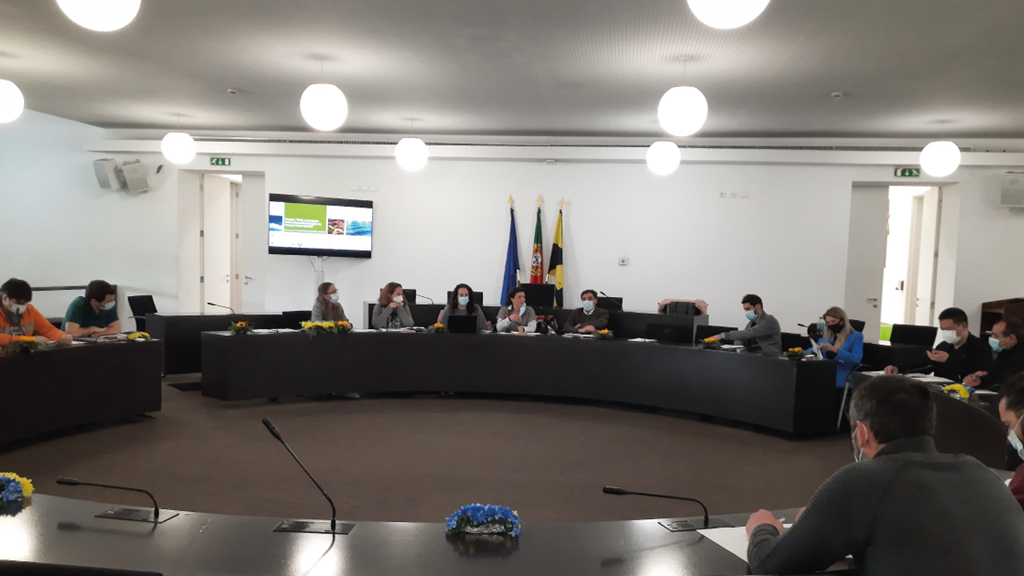 Local shops located at Adão Barata Park in Loures meet to discuss environmental and social concerns associated with sustainable production and consumption