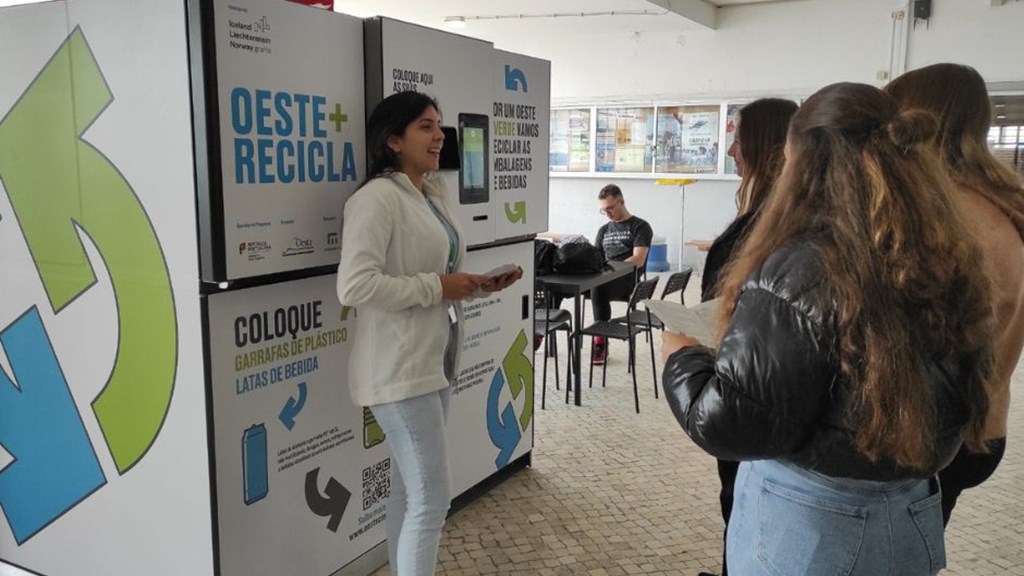 OESTE + RECYCLES carries out Awareness Events