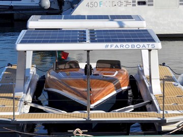 Faroboats presented the live worldwide premiere of the Faro Powerdock®